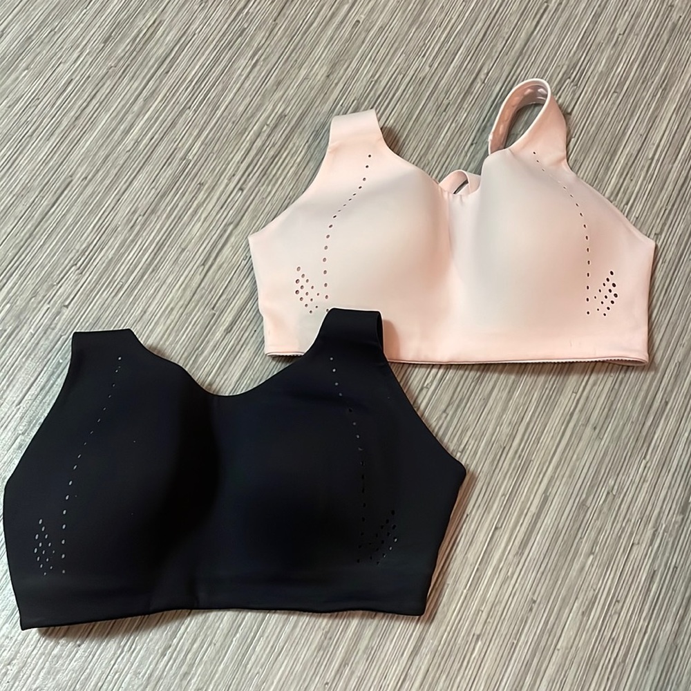 Lululemon air support bras 32DD sold